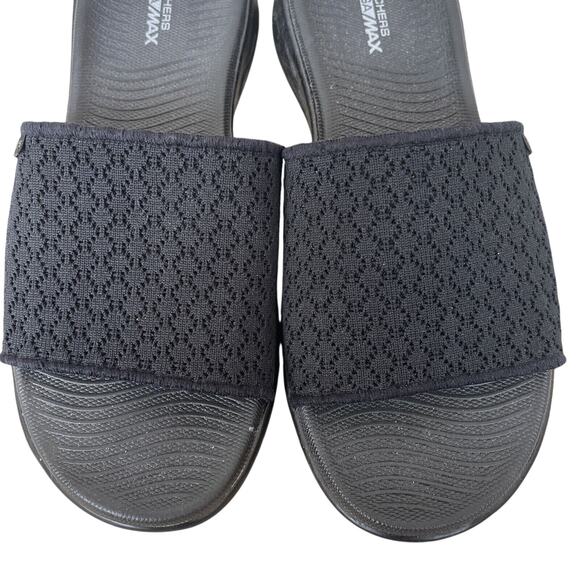 Skechers Goga Max Black Mesh Slides Sandals - Womens Sz 8M - Picture 5 of 11